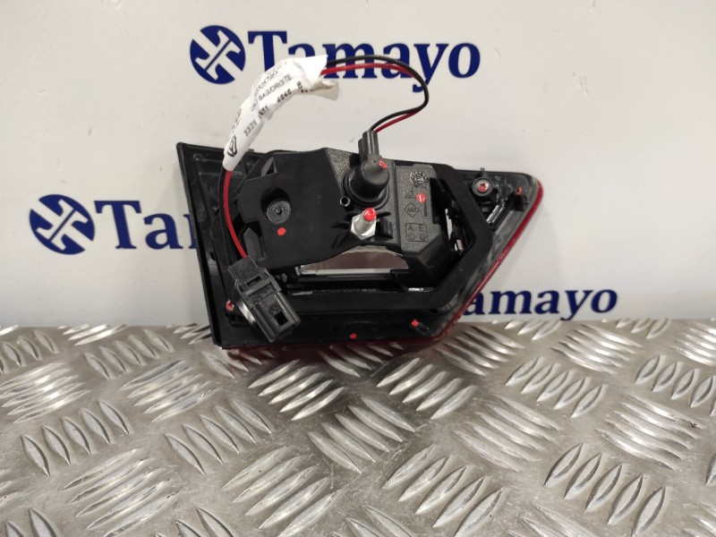 Recambio de piloto trasero derecho porton para renault clio iv 0.9 tce referencia OEM IAM 265505796R  