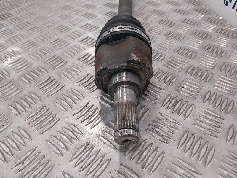 Recambio de transmision delantera derecha para hyundai i30 (gd) referencia OEM IAM 49501A6300  