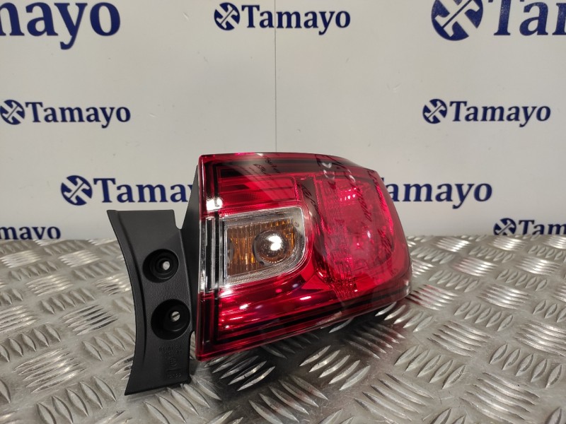 Recambio de piloto trasero derecho para renault clio iv 0.9 energy referencia OEM IAM 265509846R  