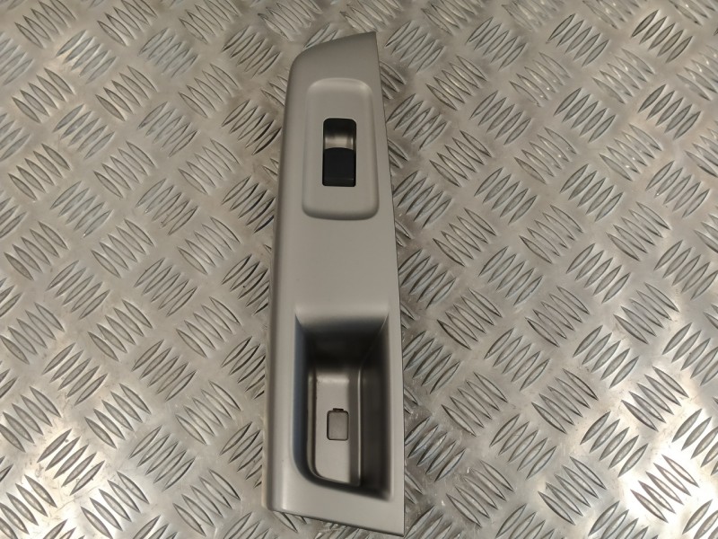 Recambio de mando elevalunas delantero derecho para subaru forester s12 xs classic referencia OEM IAM 94266FG560  