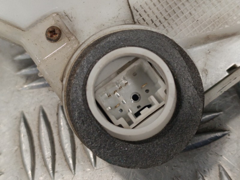 Recambio de cerradura puerta delantera derecha para toyota prius (nhw30) 1.8 16v cat referencia OEM IAM   