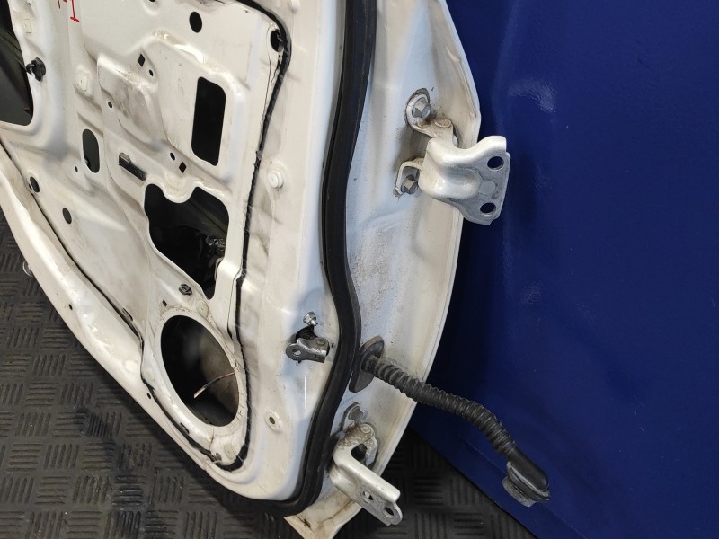 Recambio de puerta trasera izquierda para subaru impreza g12 2.0 diesel cat referencia OEM IAM   
