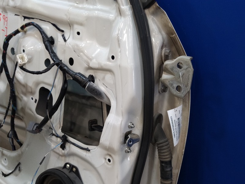 Recambio de puerta delantera izquierda para subaru forester s12 xs classic referencia OEM IAM   