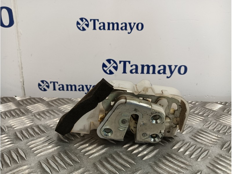 Recambio de cerradura puerta trasera derecha para subaru impreza g12 2.0 diesel cat referencia OEM IAM   