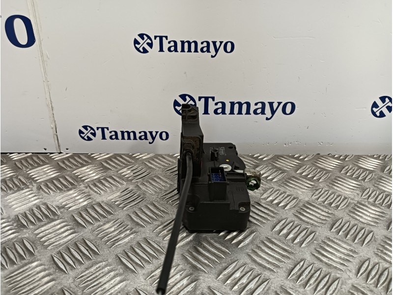 Recambio de cerradura puerta delantera derecha para opel astra g berlina 2.0 dti referencia OEM IAM 24444016 EY  