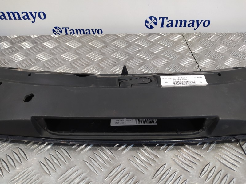 Recambio de aleron trasero para renault kadjar referencia OEM IAM 960308491R  