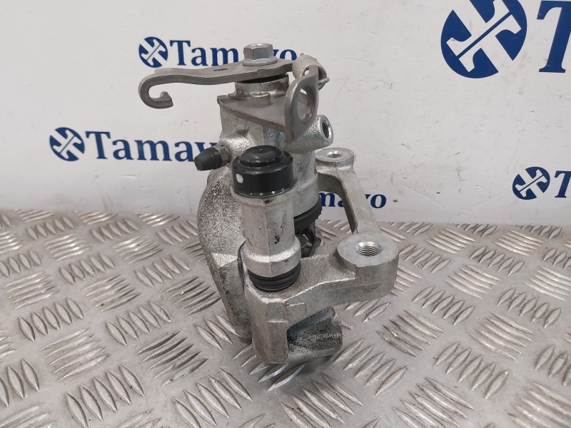 Recambio de pinza freno trasera derecha para nissan interstar m1 fm referencia OEM IAM A49801  