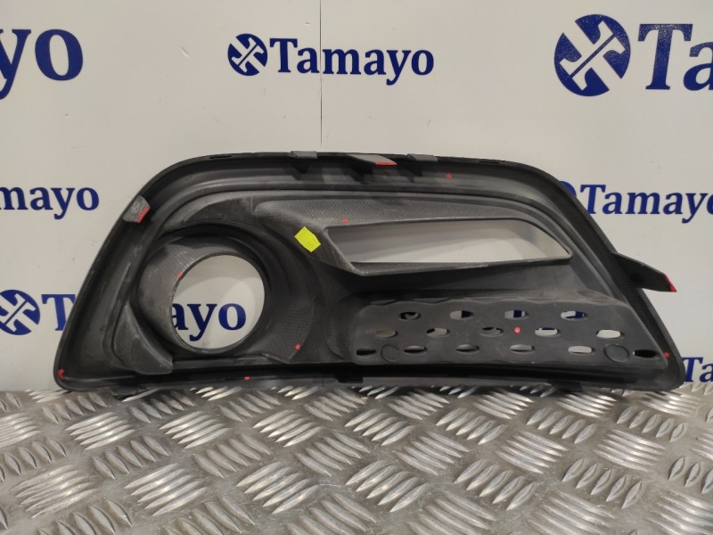 Recambio de moldura para renault captur 1.2 tce referencia OEM IAM 620740754R  