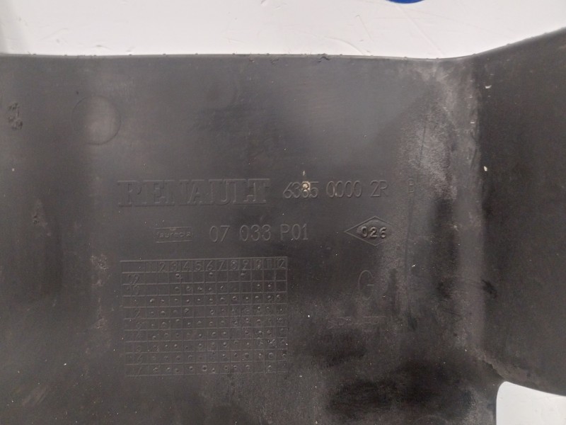 Recambio de moldura para nissan interstar m1 fm referencia OEM IAM 638500002R  