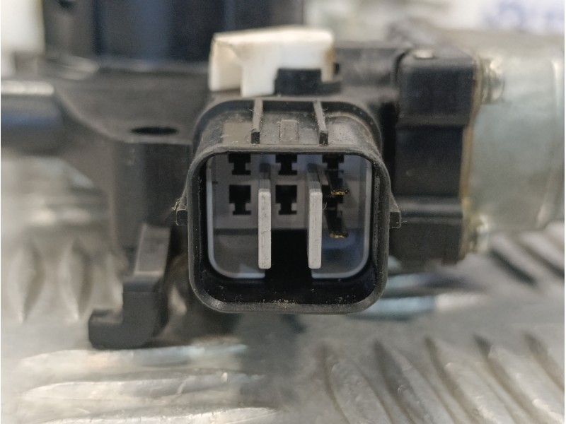 Recambio de elevalunas trasero derecho para subaru impreza g12 2.0 diesel cat referencia OEM IAM   