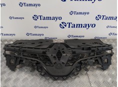 Recambio de rejilla delantera para renault clio iv 1.5 dci diesel fap referencia OEM IAM 622563184R  