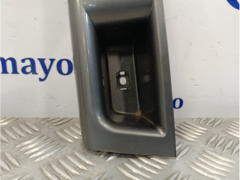 Recambio de mando elevalunas delantero derecho para subaru impreza g12 2.0 diesel cat referencia OEM IAM 94266FG560  