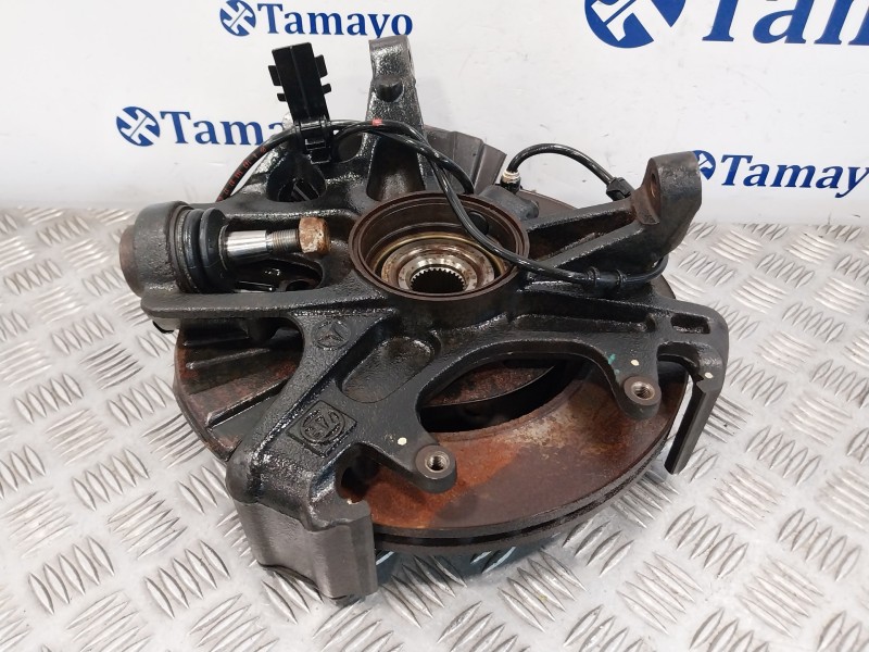 Recambio de mangueta delantera izquierda para mercedes-benz clase m (w163) referencia OEM IAM   