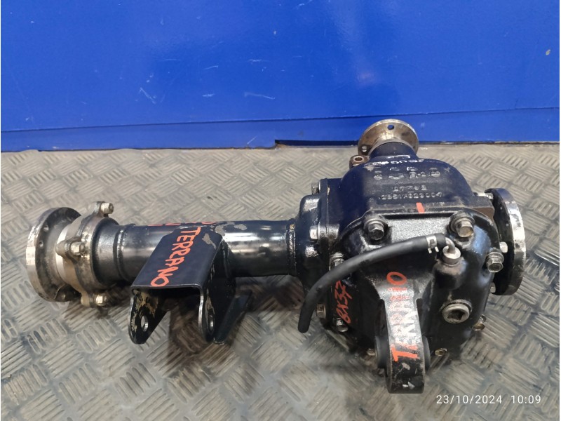 Recambio de diferencial delantero para nissan terrano/terrano.ii (r20) 2.7 turbodiesel referencia OEM IAM 38511G23007  383516230