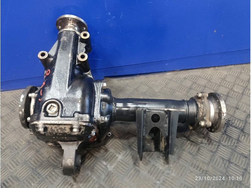 Recambio de diferencial delantero para nissan terrano/terrano.ii (r20) 2.7 turbodiesel referencia OEM IAM 38511G23007  383516230