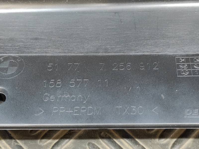 Recambio de estribo para bmw serie 3 lim. (f30) referencia OEM IAM 51777256912  