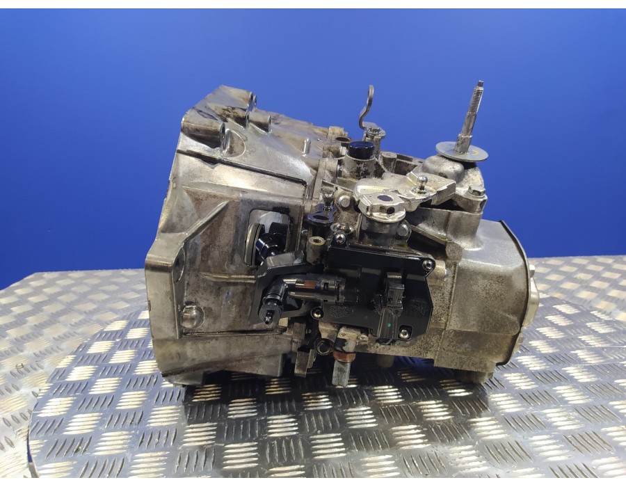 Recambio de caja cambios para peugeot 308 sw 1.6 hdi fap cat (9hz / dv6ted4) referencia OEM IAM 20EA01  