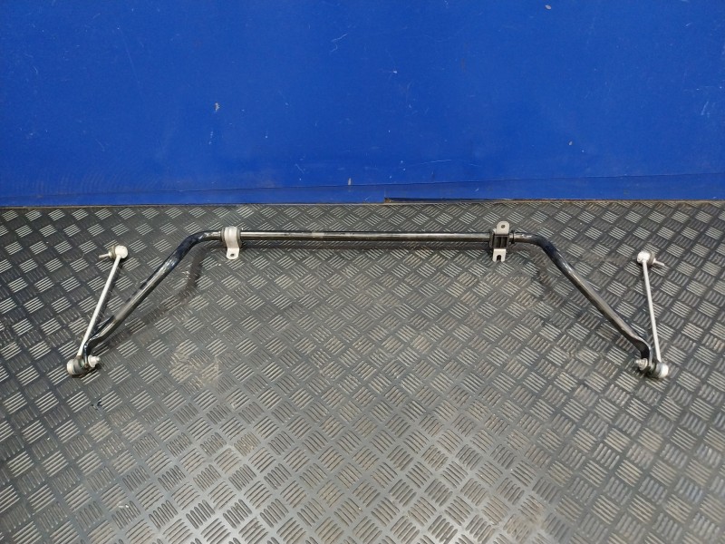 Recambio de barra estabilizadora delantera para nissan interstar m1 fm referencia OEM IAM 546110036R  