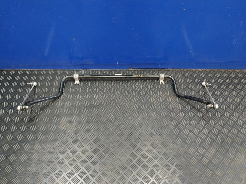 Recambio de barra estabilizadora delantera para nissan interstar m1 fm referencia OEM IAM 546110036R  