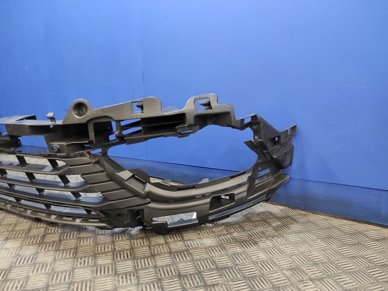 Recambio de rejilla paragolpes central para renault espace v 1.6 dci diesel fap energy referencia OEM IAM 622548143R  