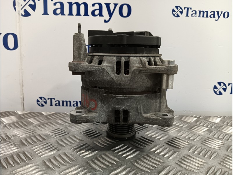 Recambio de alternador para volkswagen golf vi (5k1) referencia OEM IAM 03C903023A  0124525093