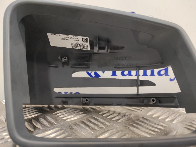 Recambio de carcasa retrovisor derecho para mercedes-benz clase c (w204) berlina referencia OEM IAM 5922129999  