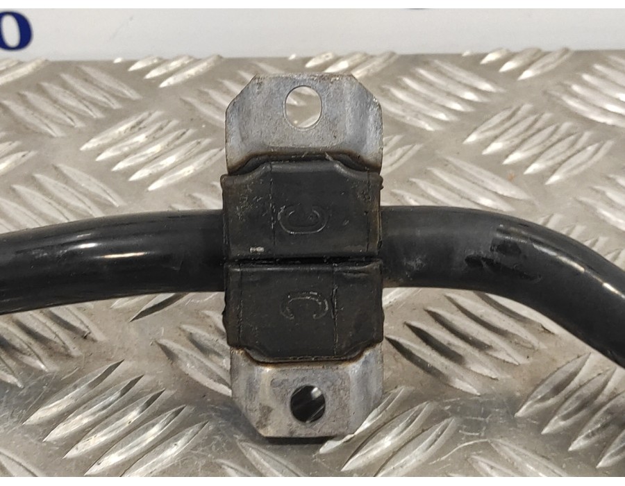 Recambio de barra estabilizadora delantera para audi a1 sportback (gba) 1.0 tfsi referencia OEM IAM 2Q0411303M  