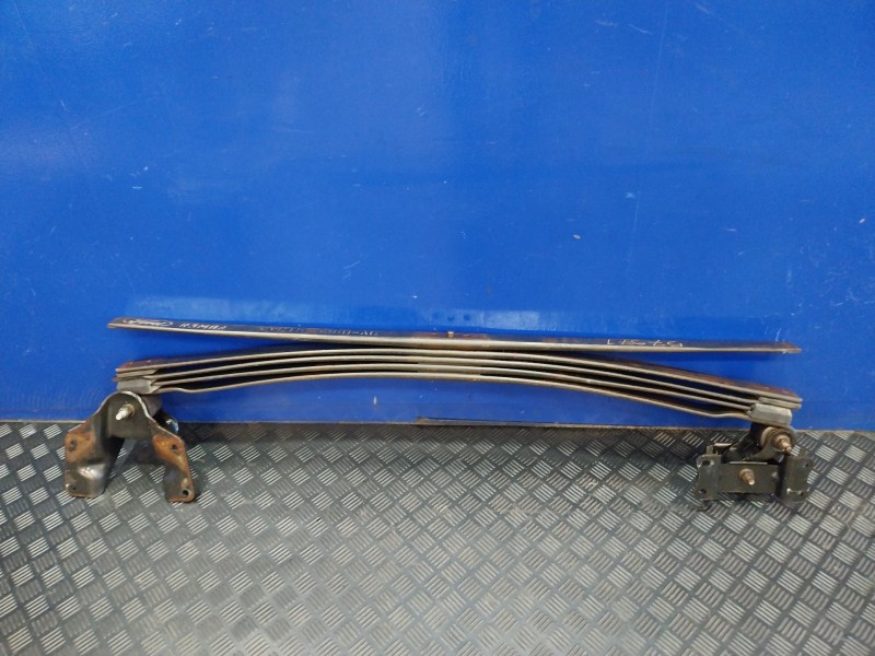 Recambio de ballesta trasera para ford transit, caja cerr. largo 95 referencia OEM IAM VYC155560AC  
