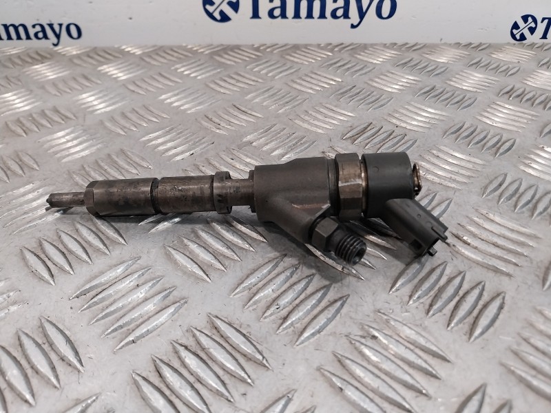 Recambio de inyector para citroën xsara picasso referencia OEM IAM 9641742880  