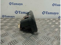 Recambio de piloto trasero derecho paragolpes para nissan terrano/terrano.ii (r20) referencia OEM IAM 265500X001  265500X201 2