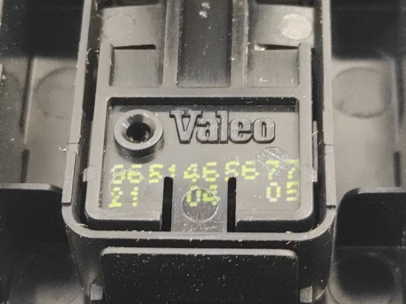 Recambio de mando elevalunas delantero derecho para citroën c4 coupe 1.6 16v hdi referencia OEM IAM 9651465677  