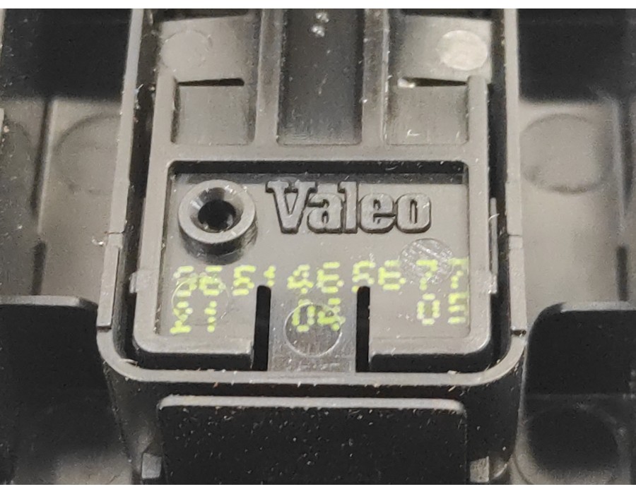 Recambio de mando elevalunas delantero derecho para citroën c4 coupe 1.6 16v hdi referencia OEM IAM 9651465677  
