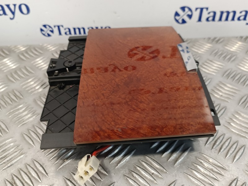 Recambio de cenicero para volkswagen touareg (7la) 2.5 tdi referencia OEM IAM 7L6857961B  7L6863071D