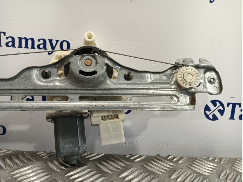 Recambio de elevalunas trasero derecho para peugeot 308 1.6 blue-hdi fap referencia OEM IAM 9825710480  