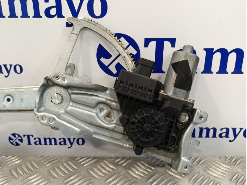 Recambio de elevalunas delantero derecho para opel astra g berlina 2.0 dti referencia OEM IAM 90521882  119951200