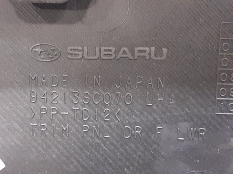 Recambio de guarnecido puerta delantera izquierda para subaru forester s12 xs classic referencia OEM IAM 94213SC070  