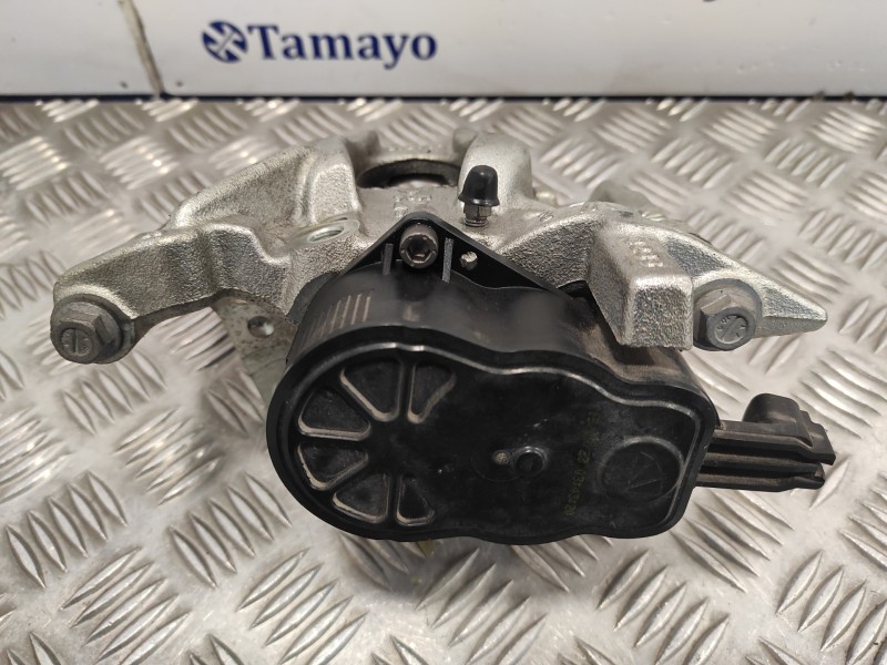 Recambio de pinza freno trasera derecha para toyota yaris cross cross (xp210) referencia OEM IAM L99521  