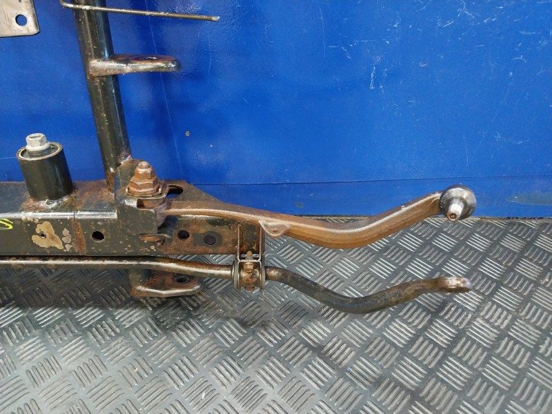 Recambio de puente delantero para mercedes-benz clase m (w163) referencia OEM IAM A1633501200  