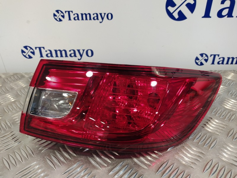 Recambio de piloto trasero derecho para renault clio iv 1.2 cat (bivalent. gasolina / gpl) referencia OEM IAM 265509846R  