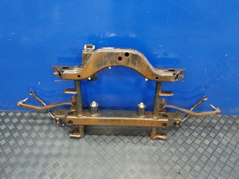Recambio de puente delantero para mercedes-benz clase m (w163) referencia OEM IAM A1633501200  