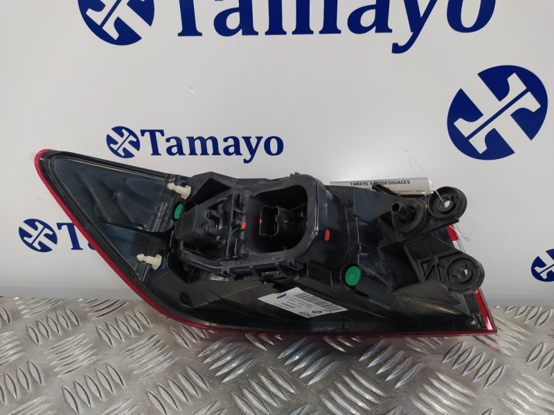 Recambio de piloto trasero derecho para renault clio iv 1.2 cat (bivalent. gasolina / gpl) referencia OEM IAM 265509846R  