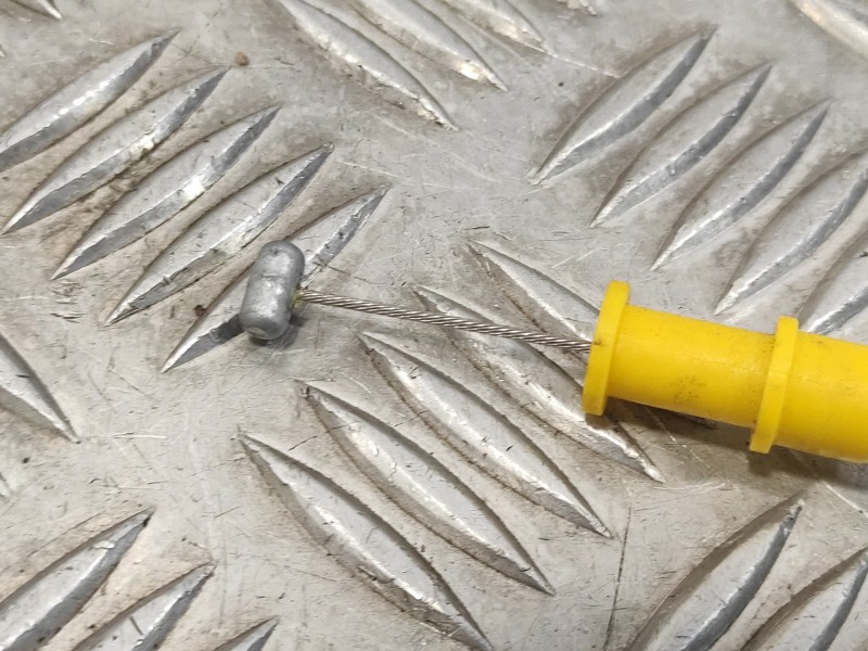 Recambio de cerradura puerta trasera derecha para peugeot 308 1.6 blue-hdi fap referencia OEM IAM 9826110980  