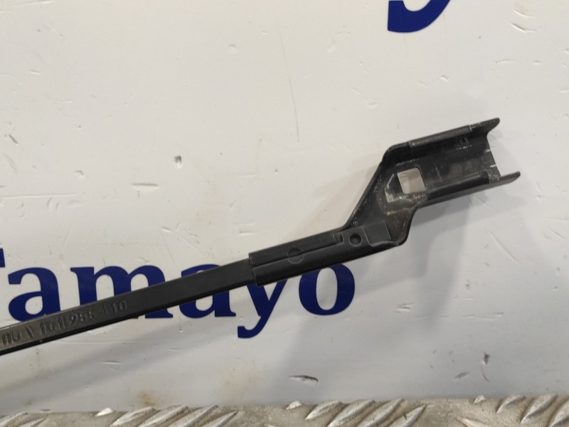 Recambio de brazo limpia delantero derecho para volkswagen golf vi (5k1) 1.6 tdi dpf referencia OEM IAM 1Q1955410  