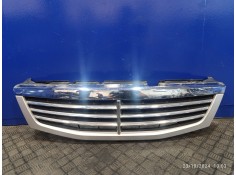 Recambio de rejilla delantera para ssangyong rexton 2.9 turbodiesel cat referencia OEM IAM 7946008000  7946308000