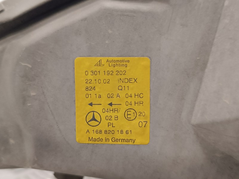 Recambio de faro derecho para mercedes-benz clase a (w168) 1.9 cat referencia OEM IAM A1688201861  0301192202