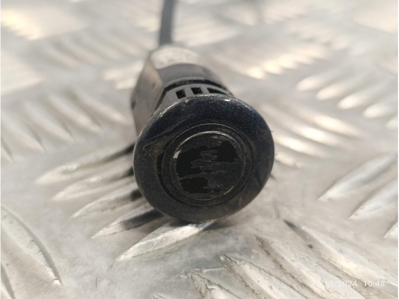 Recambio de sensor aparcamiento trasero para kia opirus 3.5 v6 cat referencia OEM IAM 957003F100  