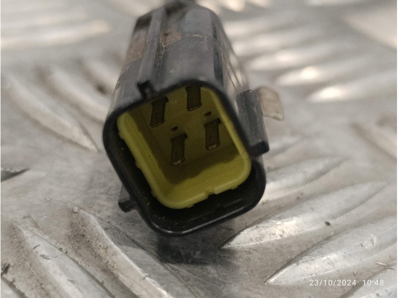 Recambio de sensor aparcamiento trasero para kia opirus 3.5 v6 cat referencia OEM IAM 957003F100  