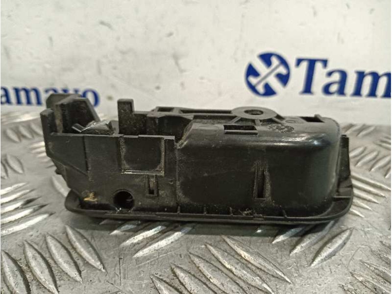 Recambio de maneta interior delantera derecha para toyota corolla verso (r1) referencia OEM IAM 692050F010  