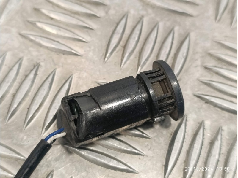 Recambio de sensor aparcamiento trasero para kia opirus 3.5 v6 cat referencia OEM IAM 957003F100  