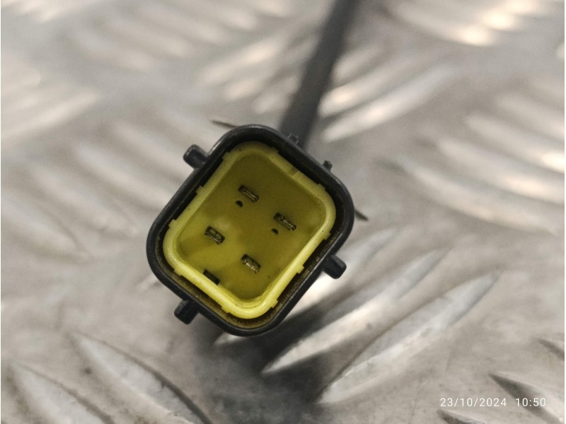 Recambio de sensor aparcamiento trasero para kia opirus 3.5 v6 cat referencia OEM IAM 957003F100  